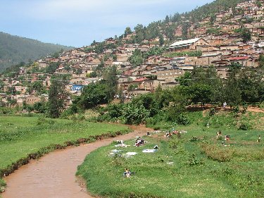 Les faubourgs de Kigali