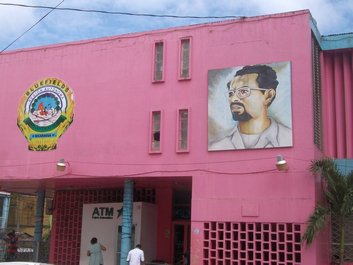 Portrait de Carlos Fonseca, sur la façade de la Mairie de Bluefields
