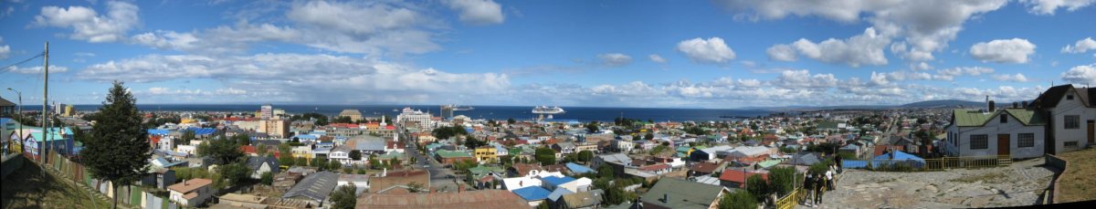 Panorama de Punta Arenas. Vue depuis la colline
