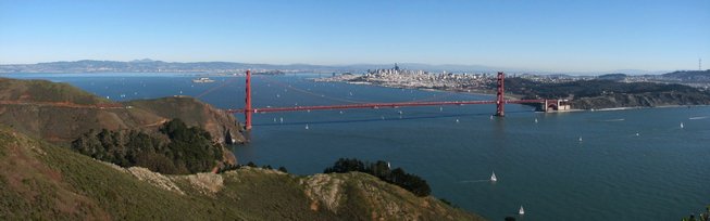 Le Pont du Golden Gate et San Francisco vus depuis Hawk Hill